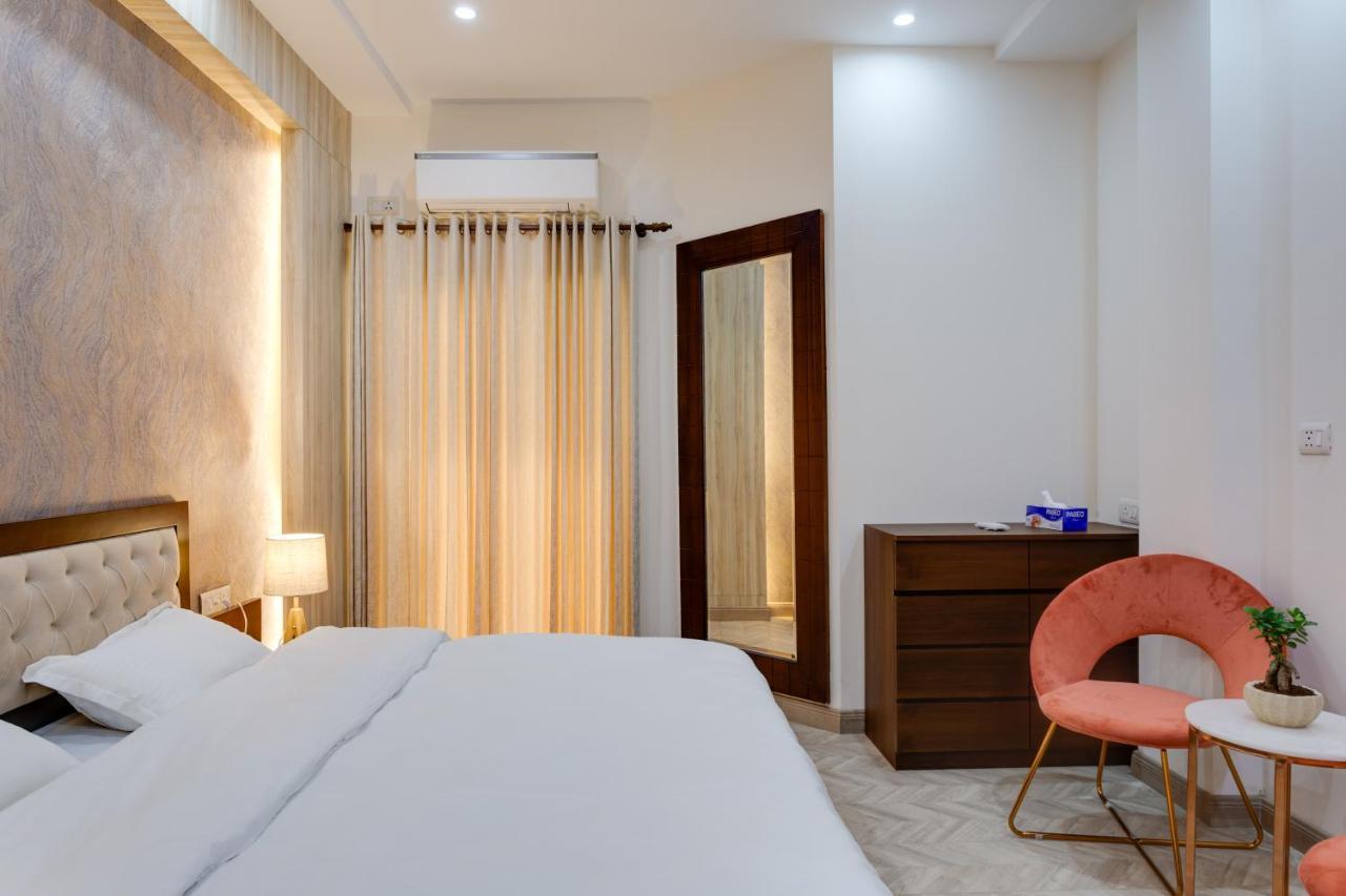 Avanti Tenantry Luxurious Service -gurugram Apartment *