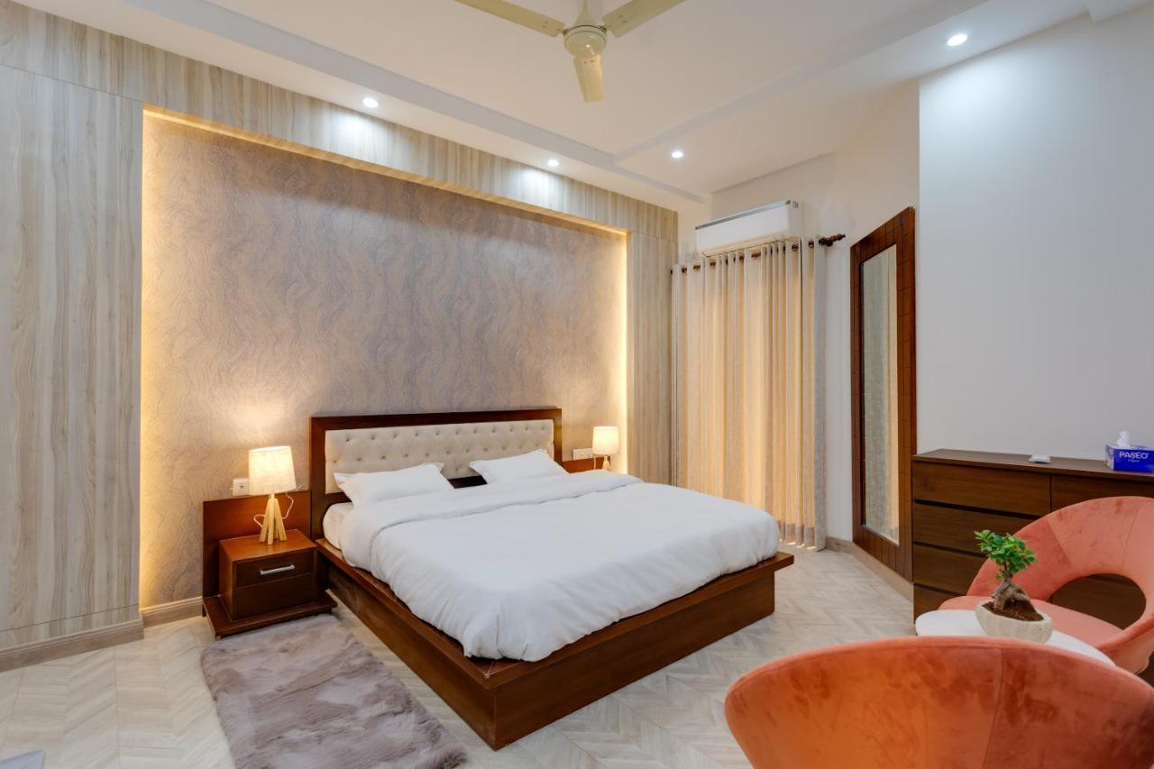 Avanti Tenantry Luxurious Service -gurugram Apartment Gurgaon