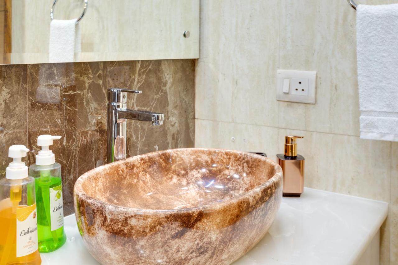 Avanti Tenantry Luxurious Service -gurugram Gurgaon