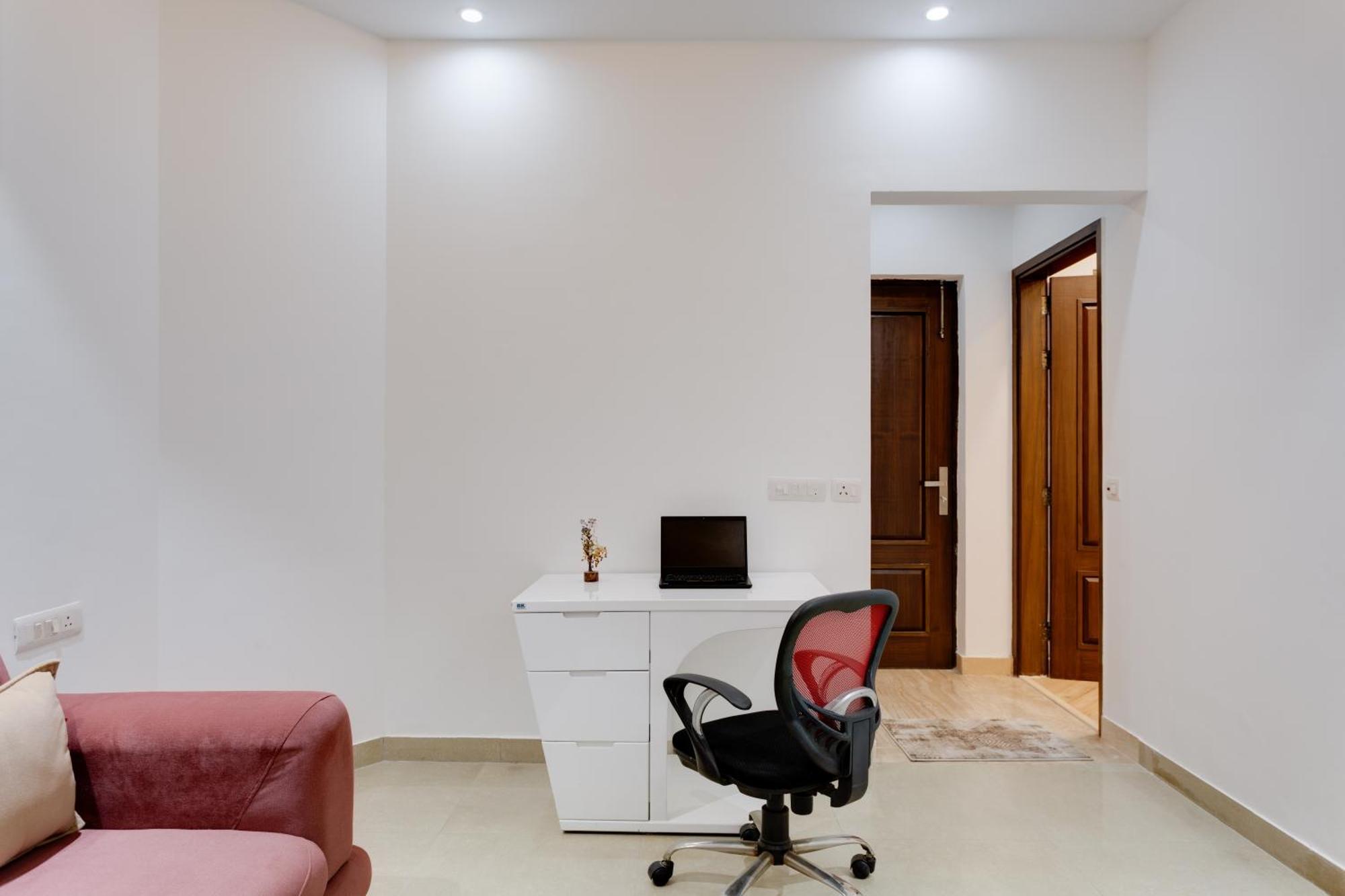Apartment Avanti Tenantry Luxurious Service -gurugram Gurgaon
