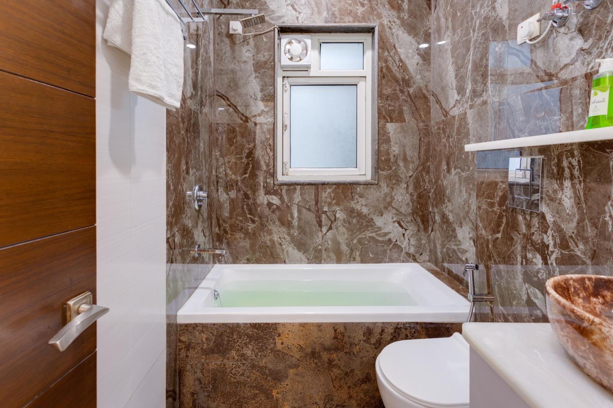 Avanti Tenantry Luxurious Service -gurugram Apartment *